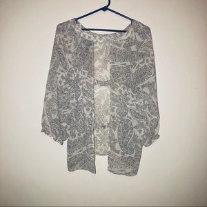 Tops - ❤️ Cute Paisley Print top Tops - ❤️ Cute Paisley Print top